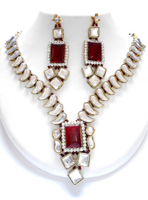 Kundan Necklace